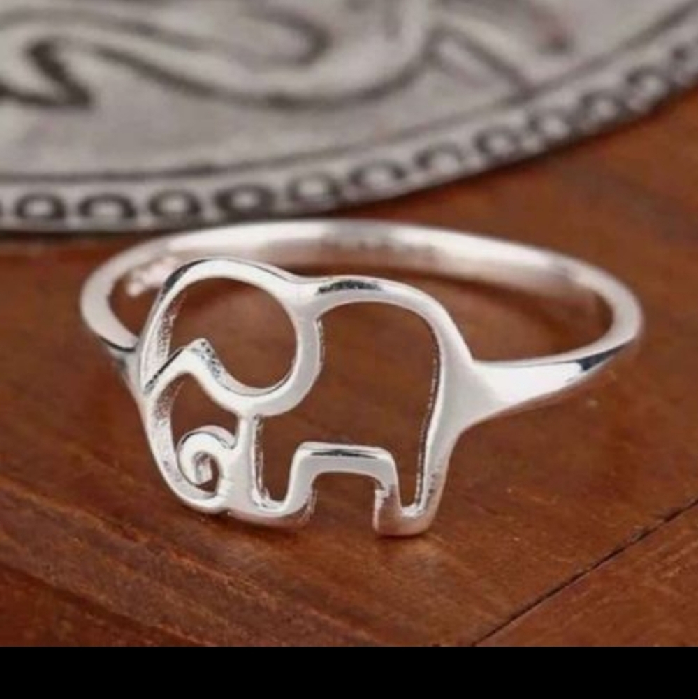 925 stamped elephant ring size 7